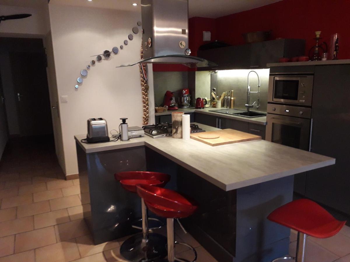 Apartamento Gambetta Pont-Saint-Esprit Exterior foto